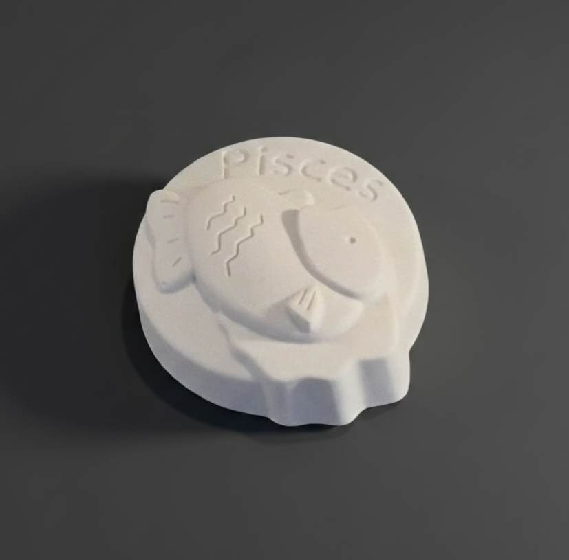 Artesanía Exclusiva en Yeso Cerámico Nuestros recipientes están fabricados a mano con yeso cerámico de alta calidad, una textura suave al tacto y una durabilidad superior, convirtiéndose en una pieza de arte incluso antes de encenderla.